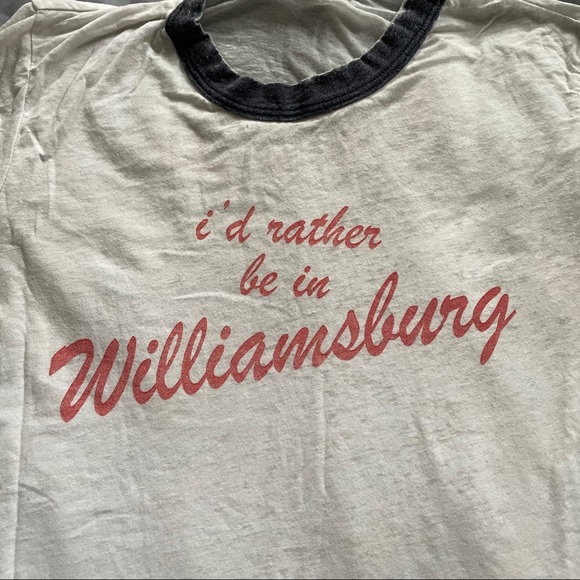 White Graphic T-shirt - Picture 3 of 4